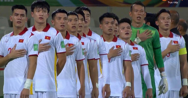 Netizen Việt "bình loạn" sau trận thua trước ĐT Trung Quốc: Người an ủi động viên, người chỉ trích từ cầu thủ đến thủ môn, người lo xa tới trận mùng 1 Tết luôn rồi