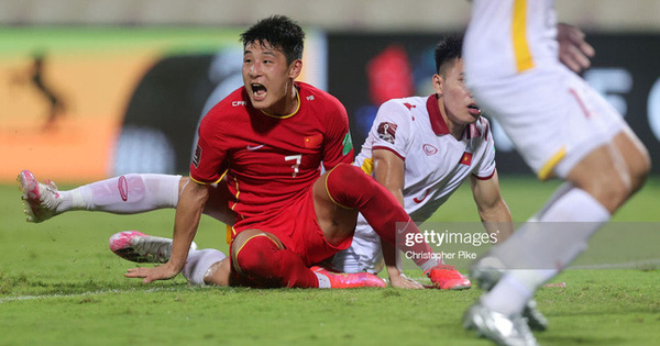 Fan quốc tế khen ngợi Việt Nam "không sợ hãi", dự đoán sẽ thắng Trung Quốc ở lượt về