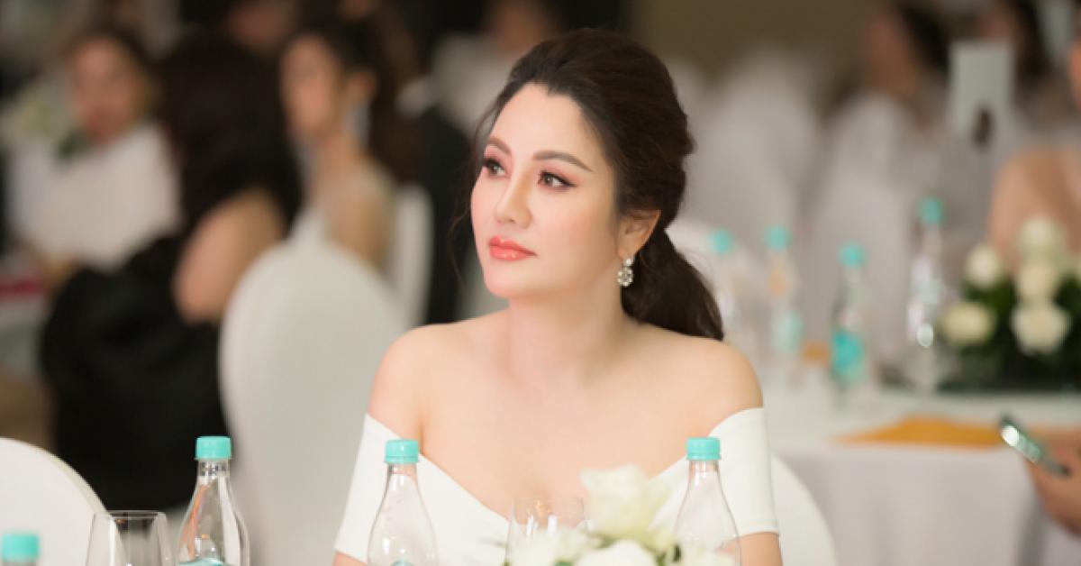 Cố vấn sắc đẹp Xuân Hương tham dự họp báo Chung kết Hoa hậu Việt Nam 2020