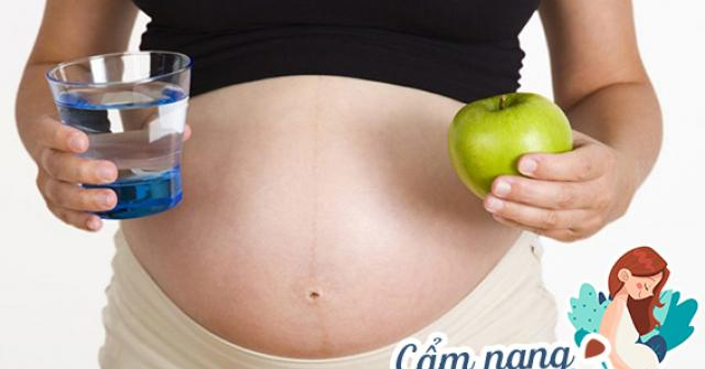 3 việc mẹ bầu thường xuyên làm khi mang thai dễ "gây hại" cho chất lượng nước ối