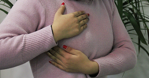 4 thói quen xấu của nhiều chị em phụ nữ gây tổn thương bộ ngực nghiêm trọng, dẫn đến phì đại tuyến vú, ung thư vú