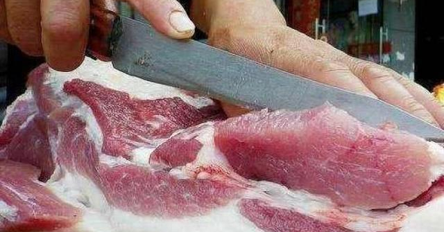 Thịt lợn đực và nái khác nhau? Đầu bếp mách chọn thịt thế này mới ngon và chuẩn