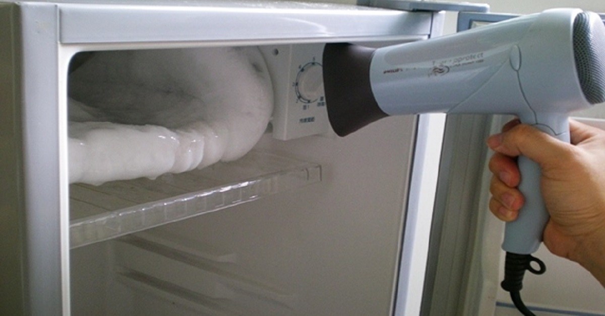 Tủ lạnh bị đóng tuyết vì sao? Cách khắc phục đơn giản