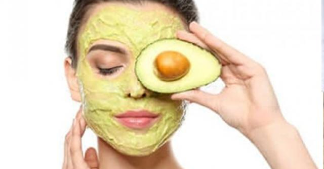 15 Cách làm mặt nạ bơ giúp dưỡng da trị mụn thâm nám an toàn hiệu quả